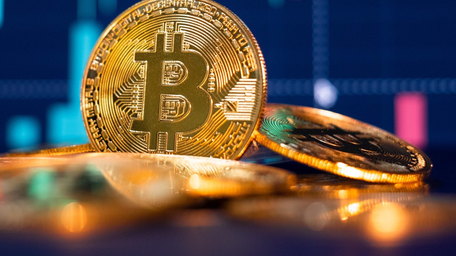 Bitcoin is now unlikely to fall into a bear market with Aave, Algorand, Litecoin, NFT News
