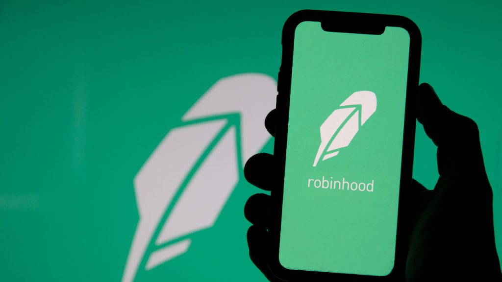 Robinhood has launched a cryptocurrency wallet beta for Bitcoin, Ethereum, and Dogecoin transfers.