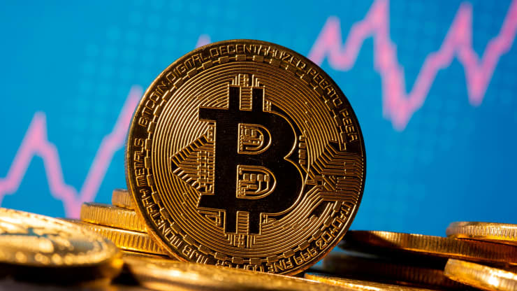 Bitcoin continues to rise