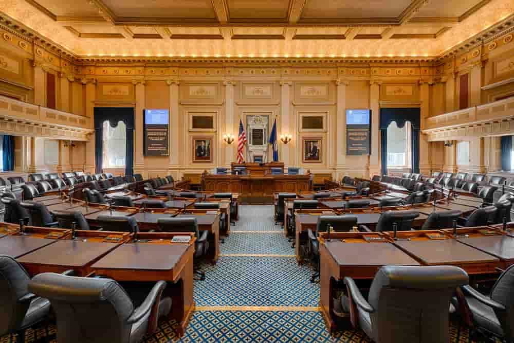The Senate of the United States of Virginia unanimously passes a landmark crypto banking measure