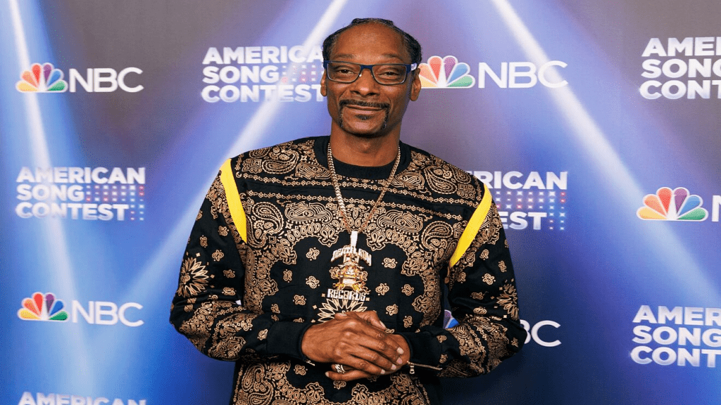 Legendary Rapper Snoop Dogg To Launch NFT Collection On Cardano
