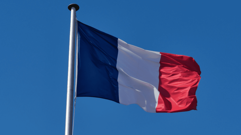 France Facing Controversy For Its Regulatory Approval Of Binance.