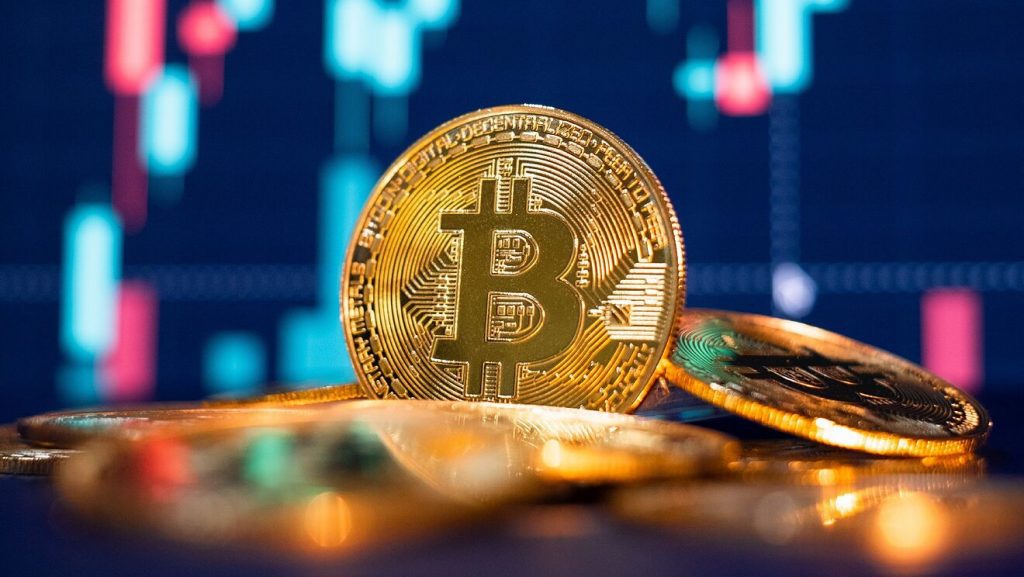 Peter Schiff Advises Investors To Liquidate Bitcoin Amid The Present "Sucker Rally"