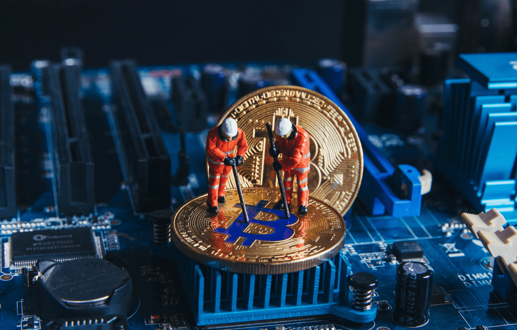Bitcoin Miners Earn 27% Less BTC After 3 Months of Massive Sale