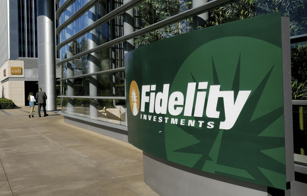 Fidelity Considerations For Individual Customers Trade Bitcoin