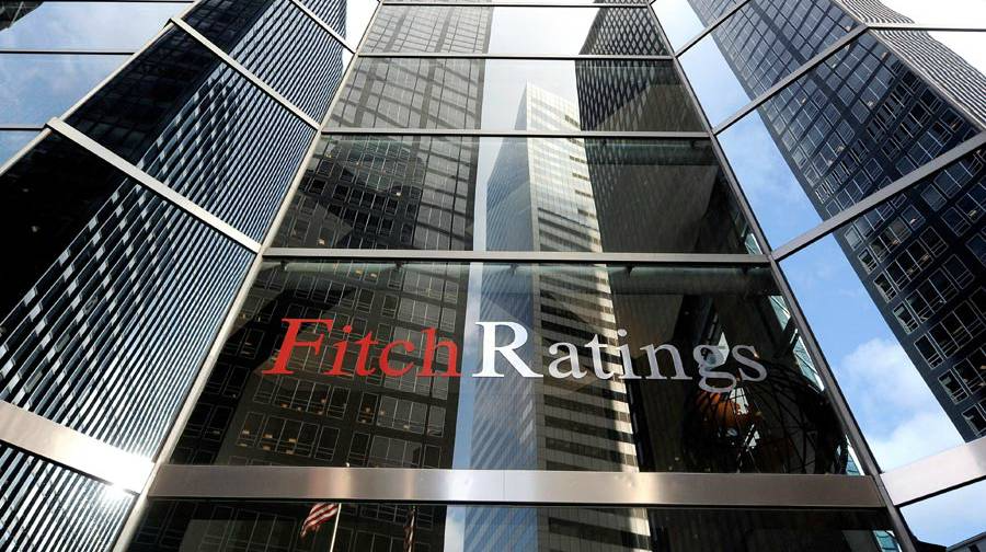 Fitch Ratings Warns Of El Salvador's Default Risk
