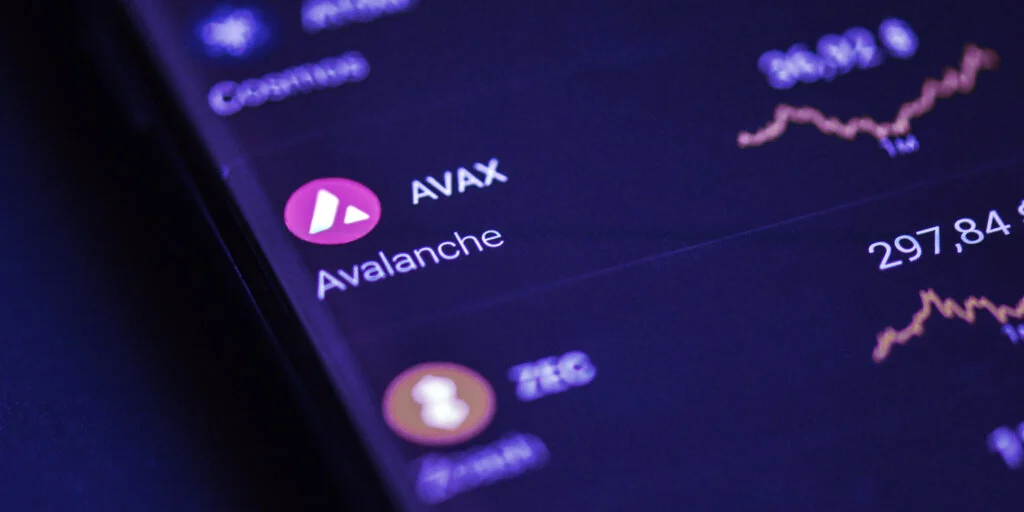 GMX Accused Of Price Manipulation AVAX