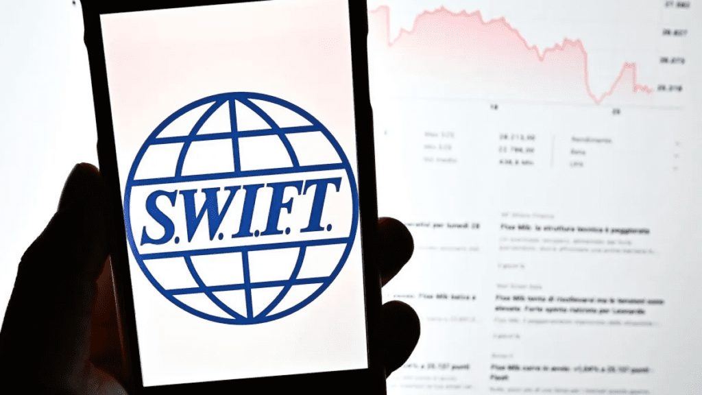 SWIFT Partners With Chainlink On A Cross-chain Interoperability Protocol 