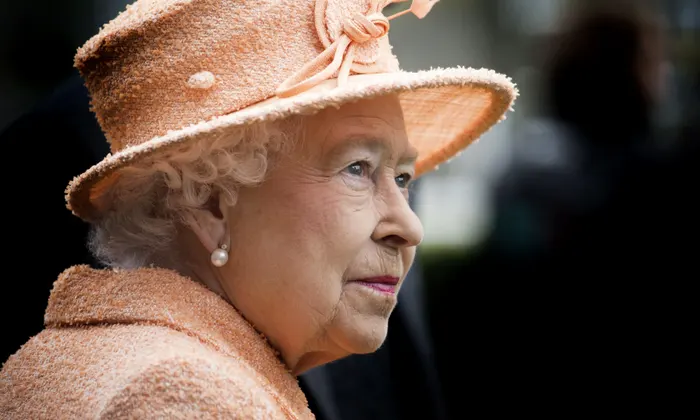 Queen Elizabeth Inu Overwhelmed After The UK's Loss