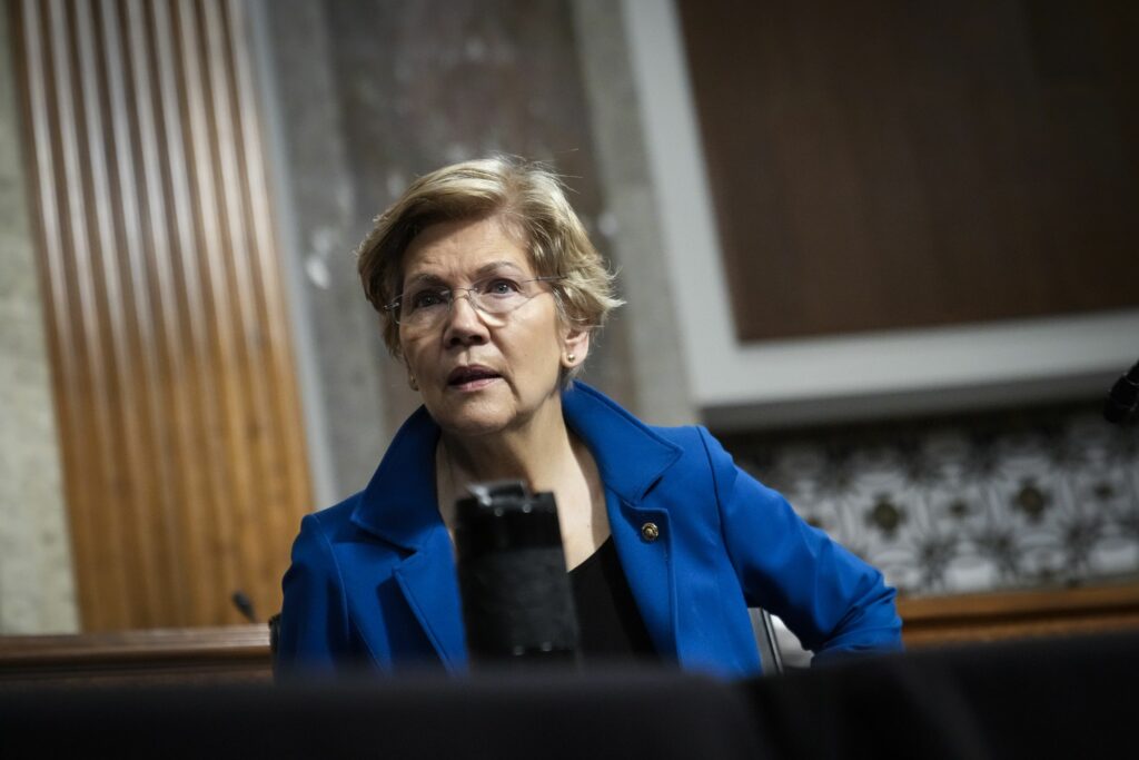 Elizabeth Warren Pushes Strict Crypto Bill to Give SEC More Power