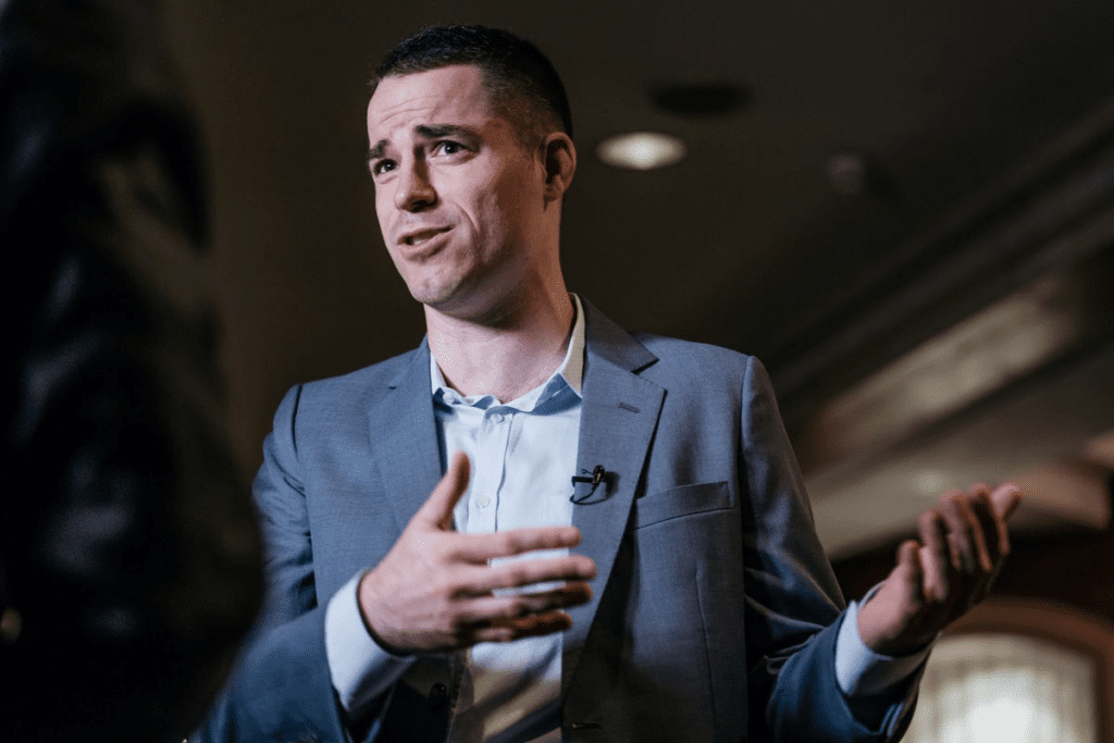 Genesis Subsidiary Seeks $20.9 Million In Damages From Bitcoin.com Founder Roger Ver