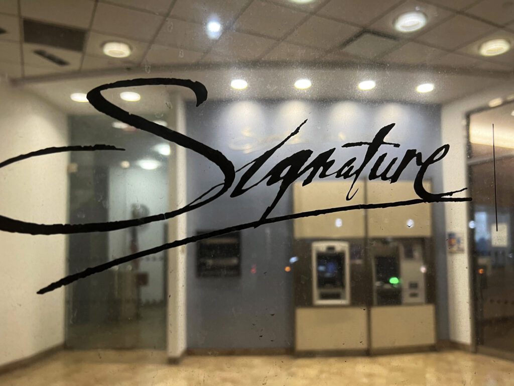 Signature Orders Clients To Shut Down Crypto Accounts
