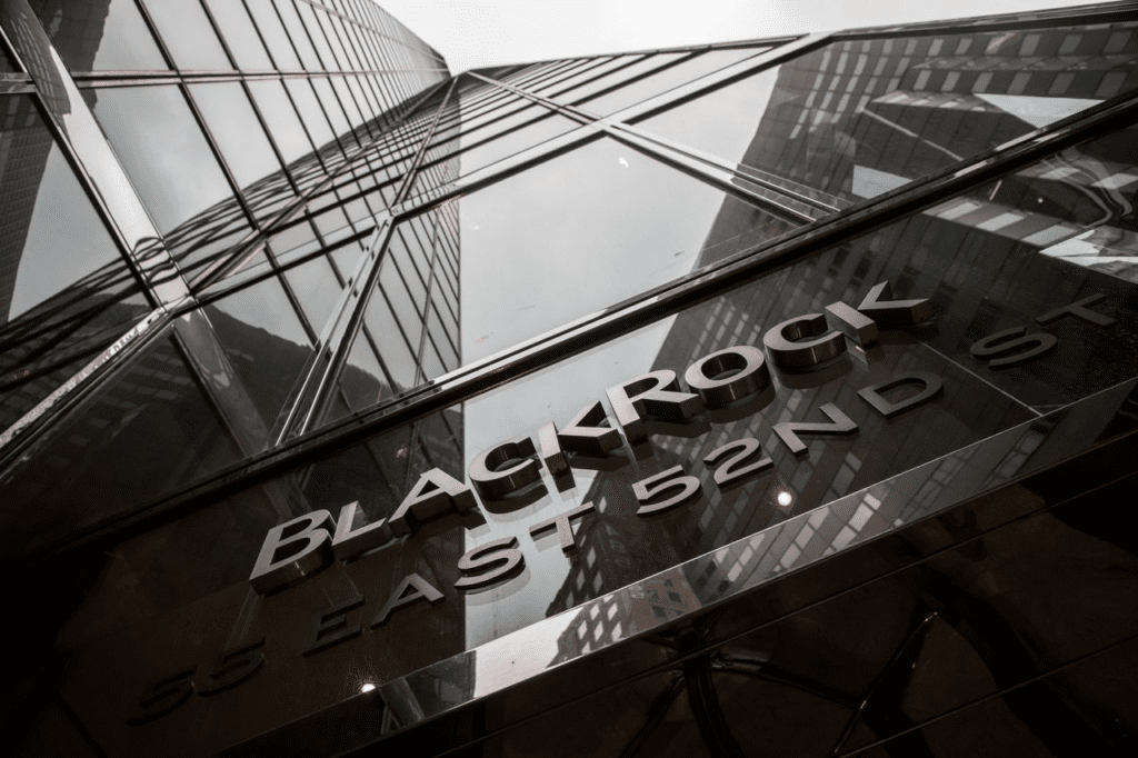Bitcoin Is Exciting With New Blackrock ETF, $26,000 Will Be Important Price Zone Today